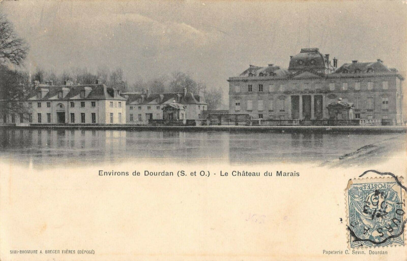 Carte postale ancienne Env.de Dourdan Le Chateau Du Marais à Dourdan