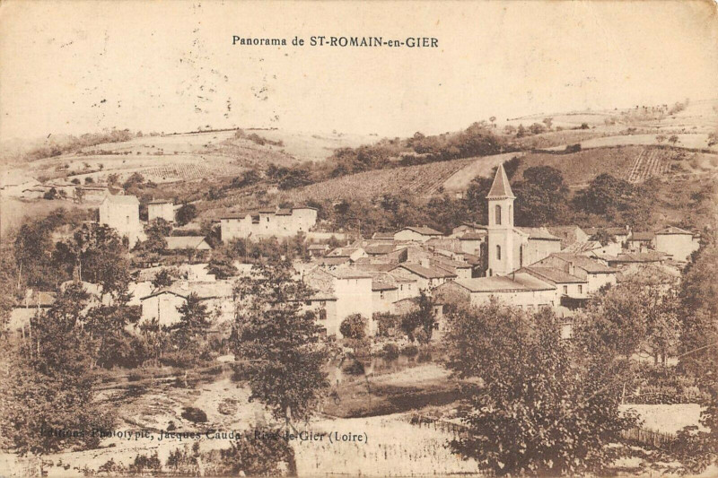 Carte postale ancienne Panorama De Saint Romain En Gier à Saint-Romain-en-Gier