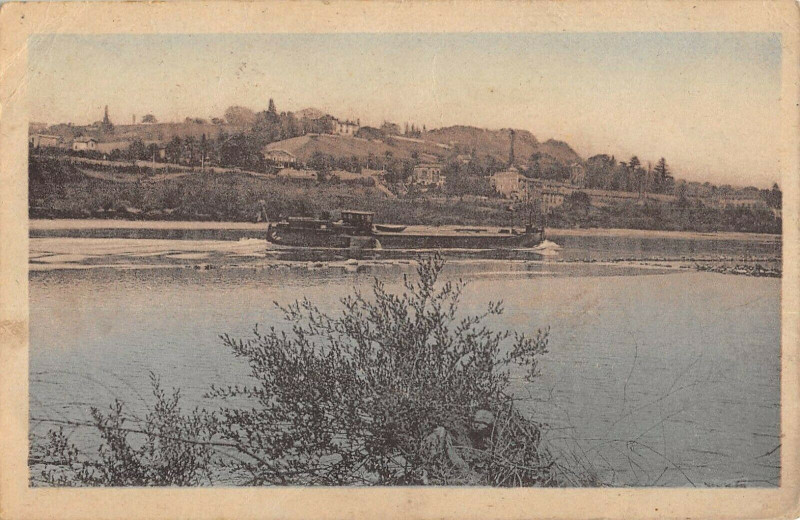 Carte postale ancienne Irigny Bords Du Rhone La Damette à Irigny