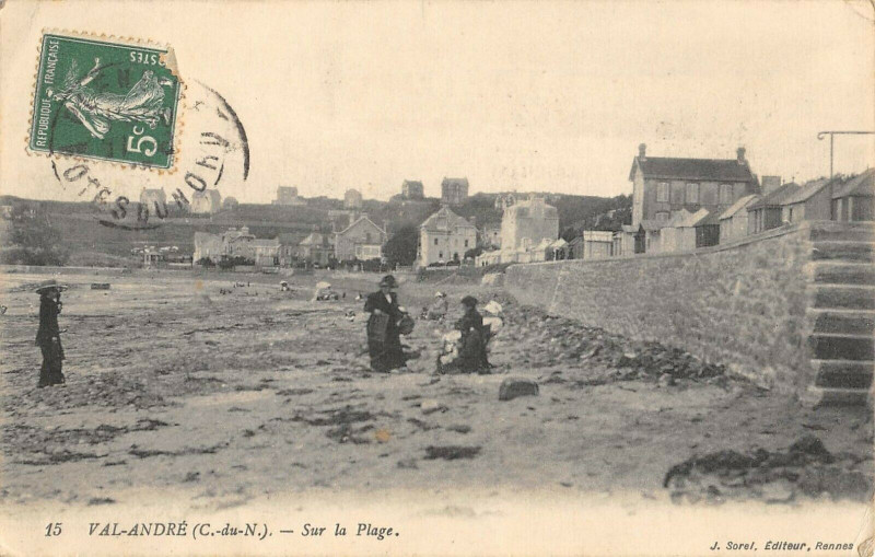 Carte postale ancienne Val Andre Sur La Plage