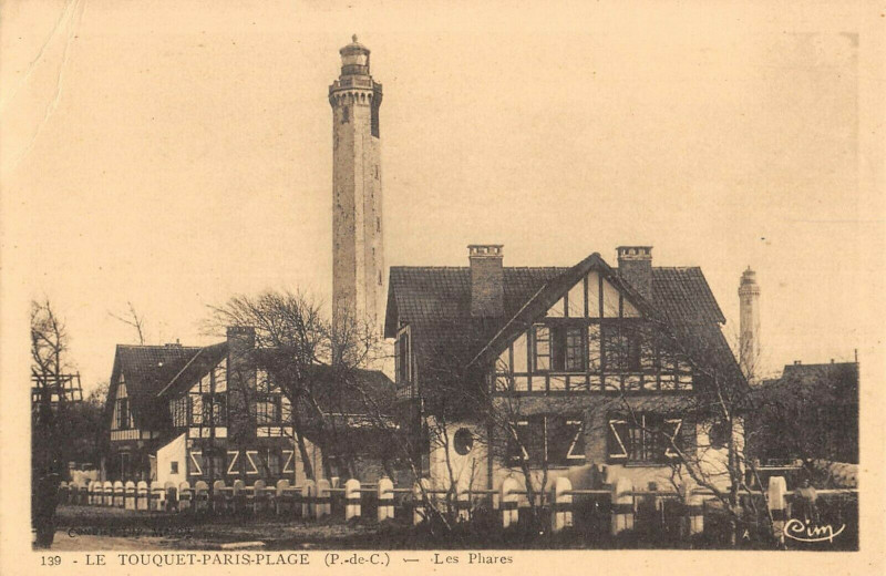 Carte postale ancienne Letouquet Paris Plage Les Phares