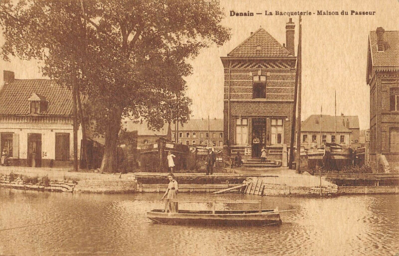 Carte postale ancienne Denain La Bacquerie Maison Du Passeur à Denain
