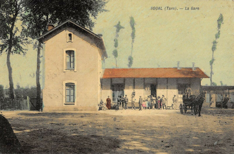 Carte postale ancienne Soual La Gare à Soual