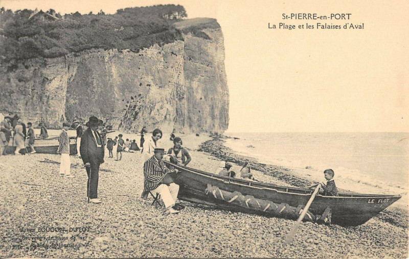 Carte postale ancienne Saint Pierre En Port La Plage Et Les Falaises à Saint-Pierre-en-Port