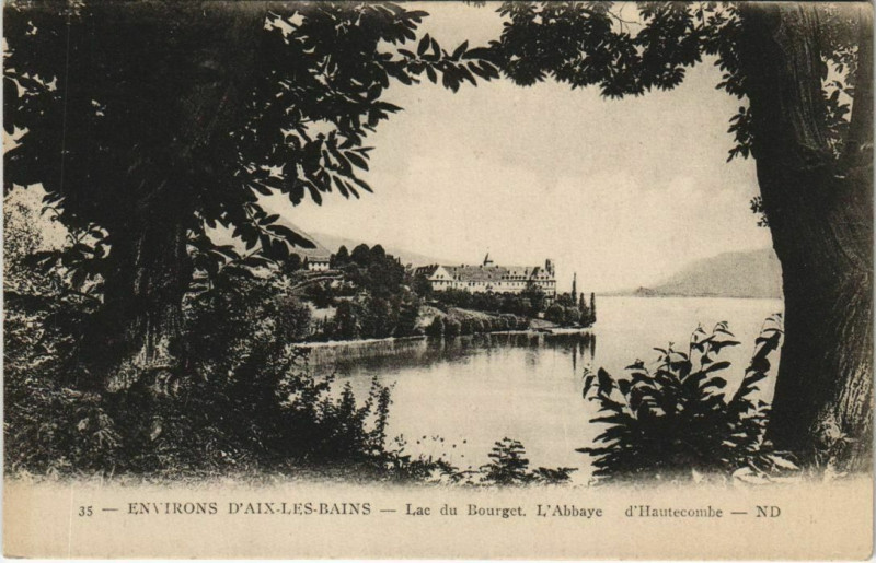 Carte postale ancienne Aix-les-Bains Env. - Lac du Bourget - L'Abbaye d'Hautecombe à Aix-les-Bains