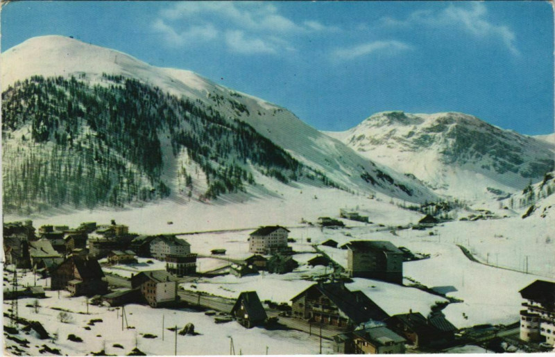 Carte postale ancienne Val-d'Isere Vue Generale el les Pistes du Solaise