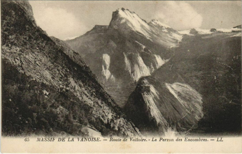 Carte postale ancienne Massif de la Vanoise - Route de Valloire - Perron des Encombres à Valloire