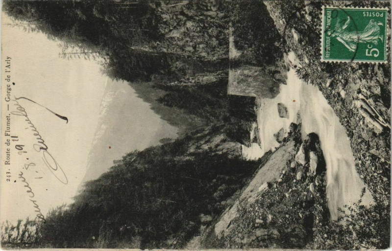 Carte postale ancienne Route du Flumet - Gorge de l'Arly à Flumet