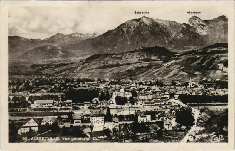 Carte postale ancienne Albertville Vue Generale à Albertville