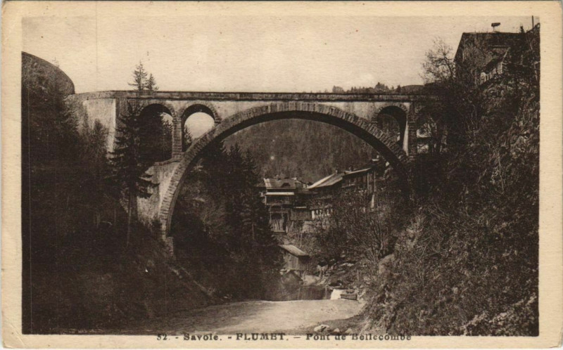 Carte postale ancienne Flumet Pont de Bellecombe à Flumet