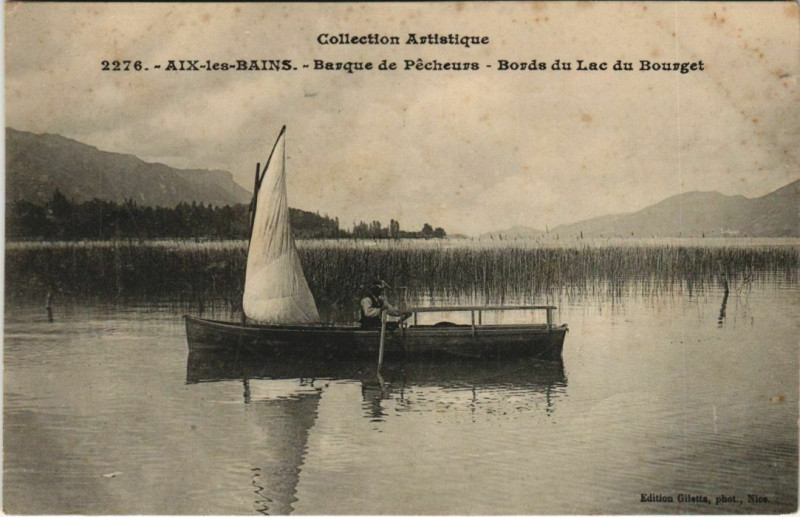 Carte postale ancienne Aix-les-Bains Barque de Pecheurs - Bords du Lac du Bourget à Aix-les-Bains
