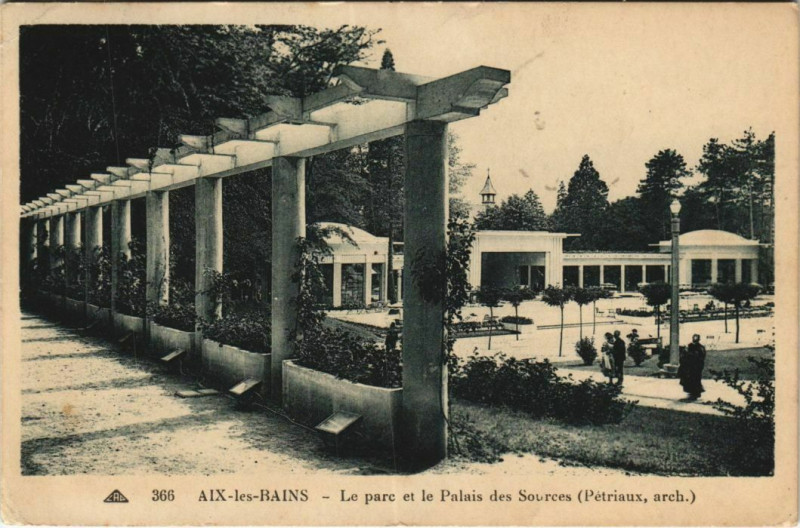 Carte postale ancienne Aix-les-Bains Le Parc et le Palais des Sources à Aix-les-Bains