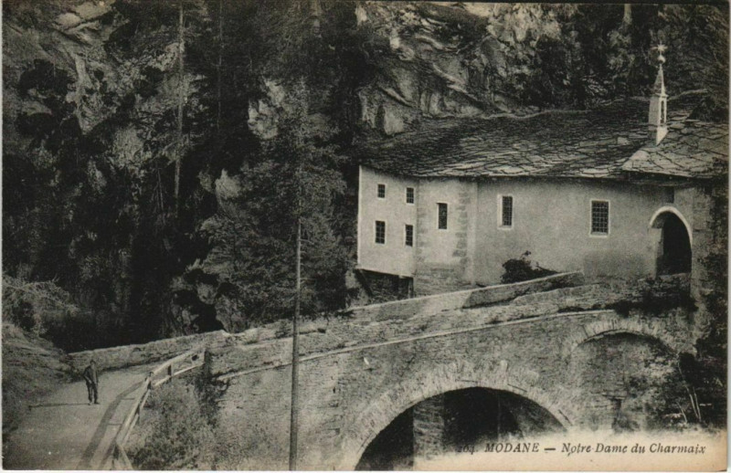 Carte postale ancienne Modane Notre-Dame du Charmaix à Modane