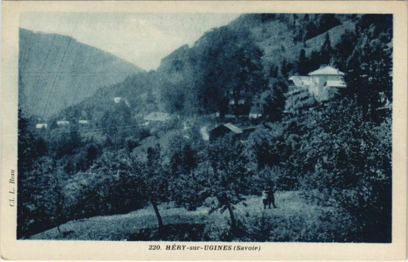 Carte postale ancienne Hery-sur-Ugines Vue Generale à Ugine