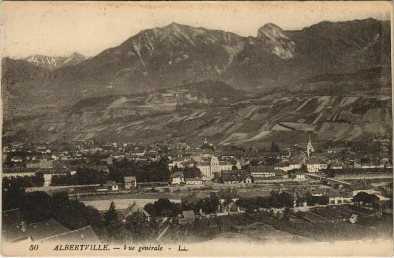 Carte postale ancienne Albertville Vue Generale à Albertville