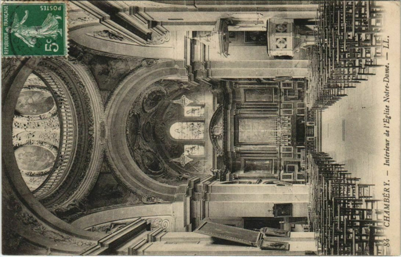 Carte postale ancienne Chambery Interieur de l'Eglise Notre-Dame