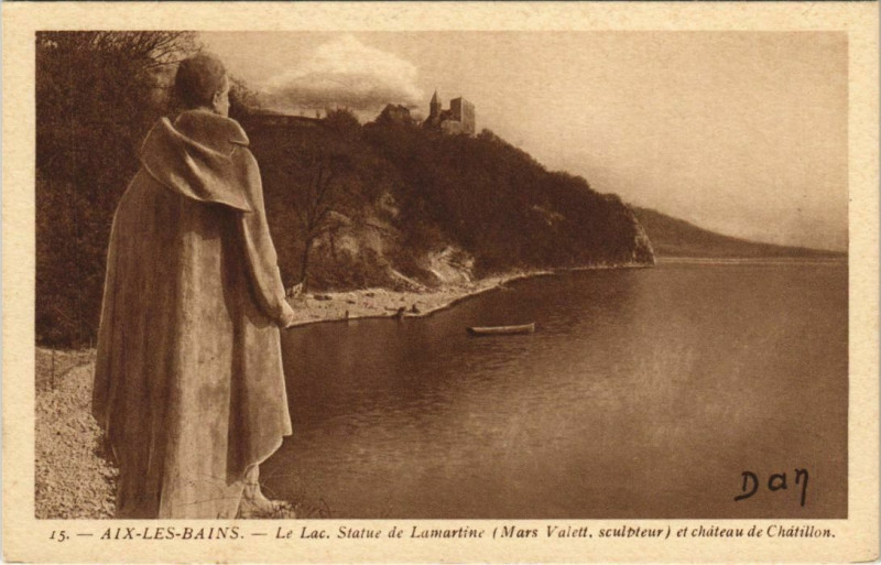 Carte postale ancienne Aix-les-Bains - Le Lac - Statue de Lamartine et chateau de Châtillon à Chindrieux