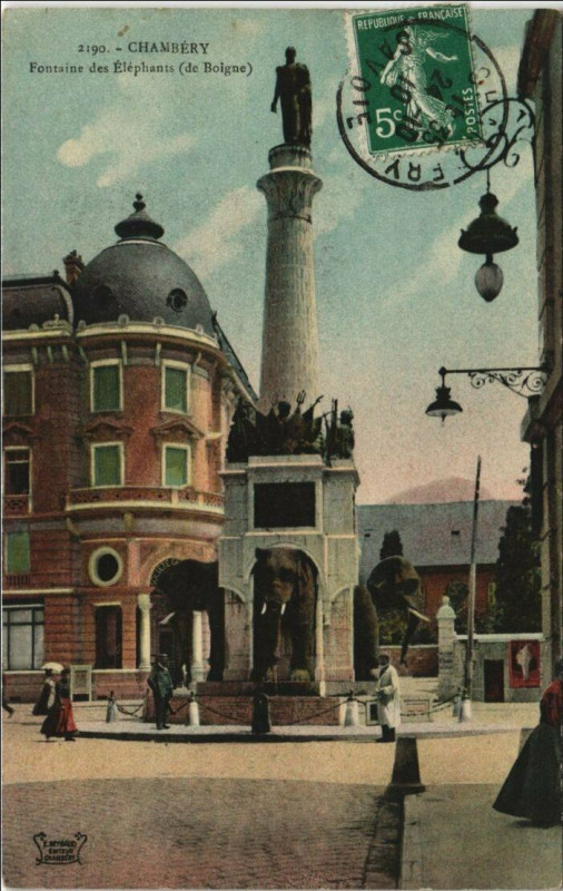 Carte postale ancienne Chambery Fontaine des Elephants