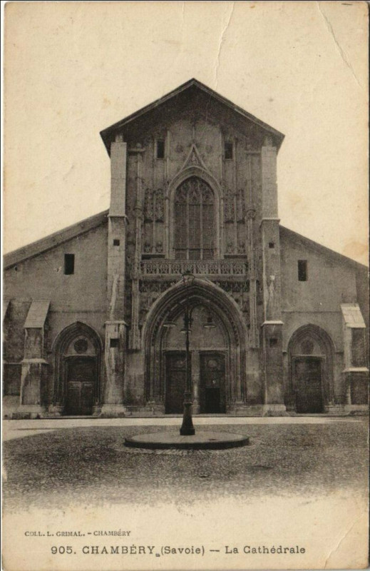 Carte postale ancienne Chambery La Cathedrale