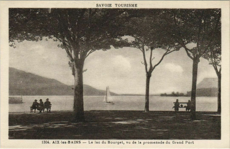 Carte postale ancienne Aix-les-Bains Lac du Bourget - Vu de la Promenade du Grand Port à Aix-les-Bains