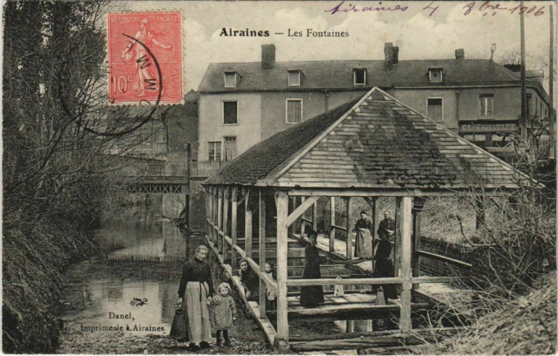 Carte postale ancienne Les Fontaines à Airaines