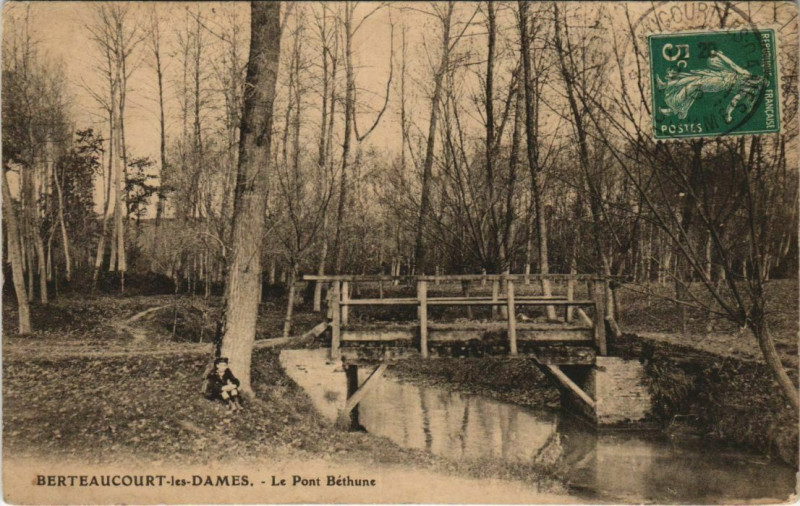 Carte postale ancienne Berteaucourt-Les-Dames pont Béthune à Berteaucourt-les-Dames