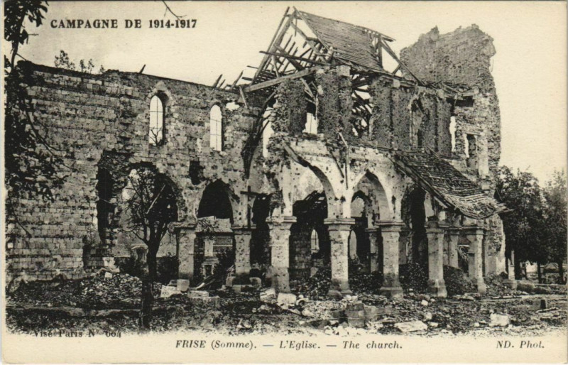 Carte postale ancienne Guerre Frise Eglise à Frise