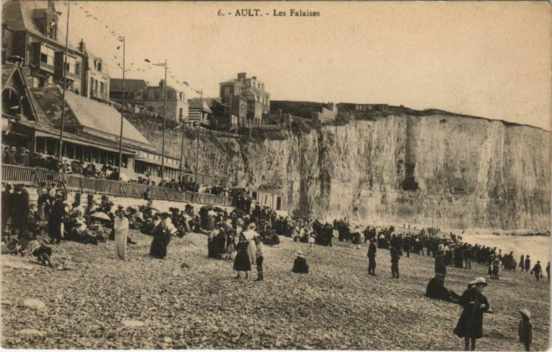 Carte postale ancienne Ault Les Falaises à Ault