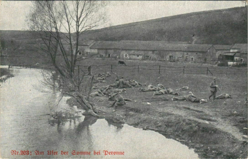 Carte postale ancienne Peronne Am Ufer des Gomme