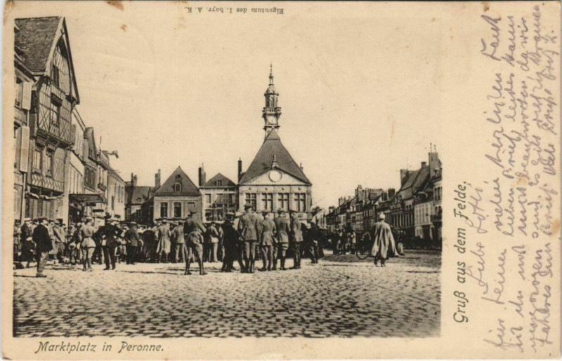 Carte postale ancienne Peronne Marktplatz Place du Marché