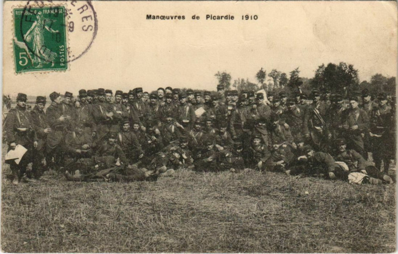 Carte postale ancienne Guerre Manoeuvres de Picardie 1910