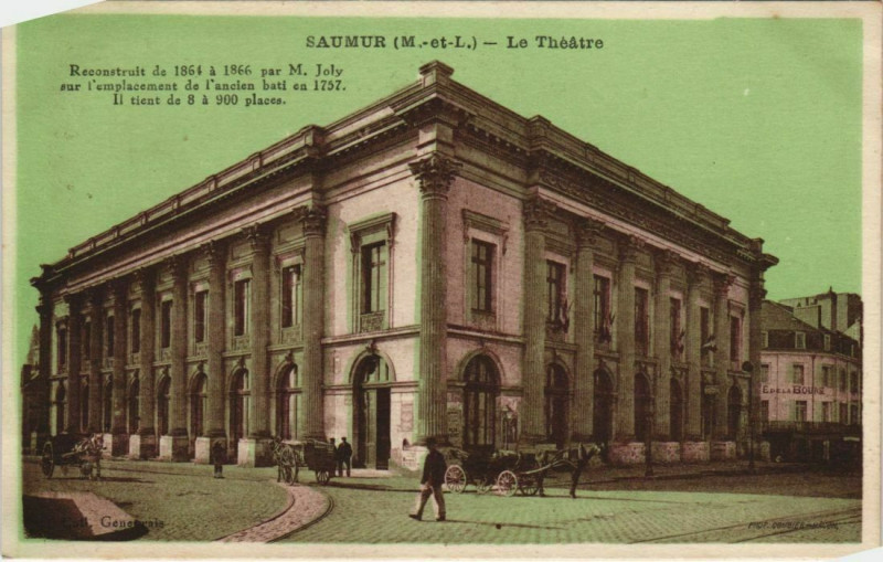 Carte postale ancienne Saumur Le Theatre France à Saumur