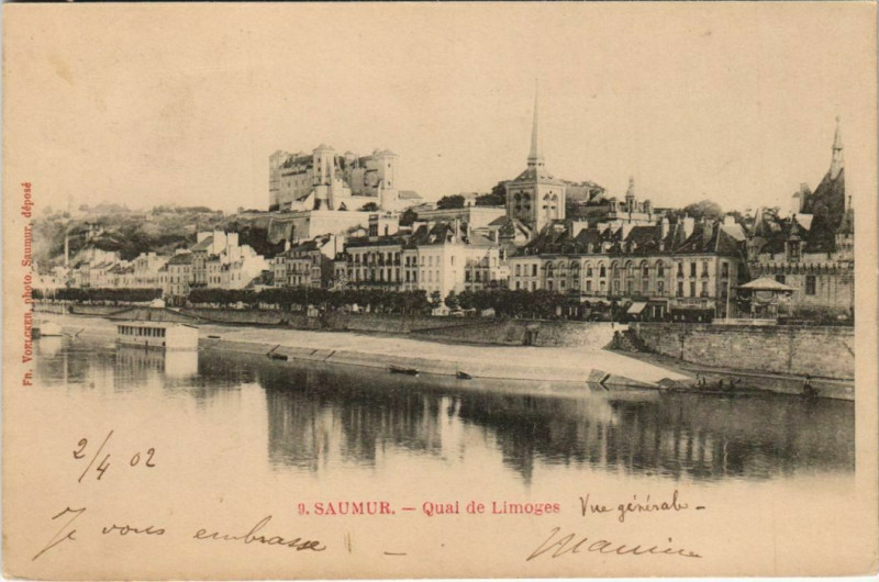 Carte postale ancienne Saumur Quai de Limoges France à Saumur