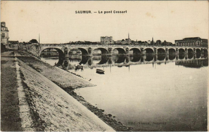 Carte postale ancienne Saumur Pont Cessart France à Saumur