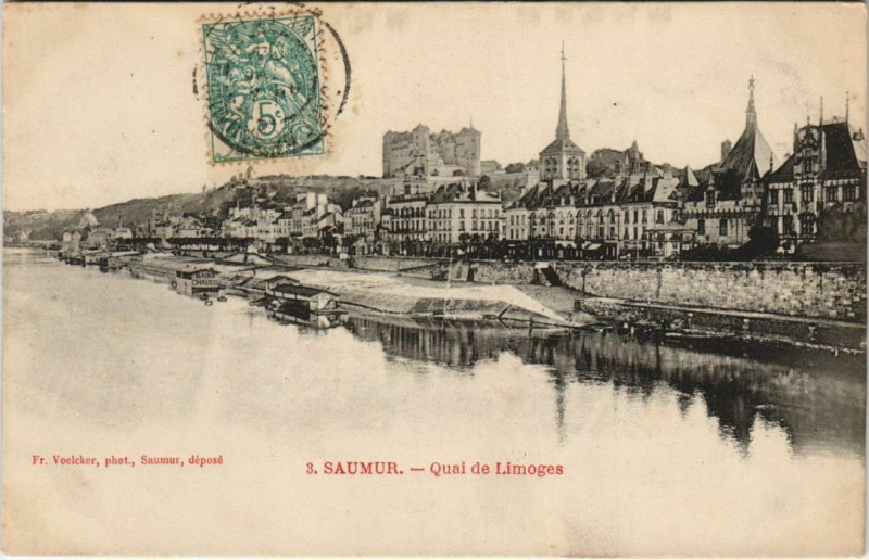Carte postale ancienne Saumur Quai de Limoges France à Saumur