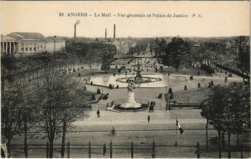 Carte postale ancienne Angers Le Mail , vue generale France à Angers