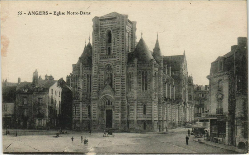 Carte postale ancienne Angers Eglise Notre Dame France à Angers