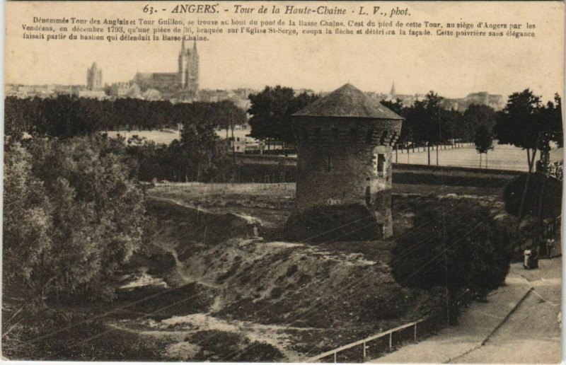 Carte postale ancienne Angers Tour de la Haute Chaine France à Angers
