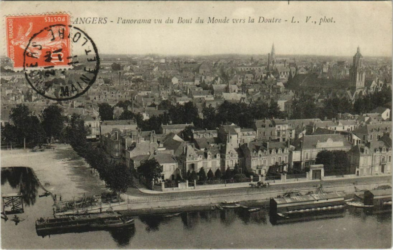 Carte postale ancienne Angers panorama France à Angers