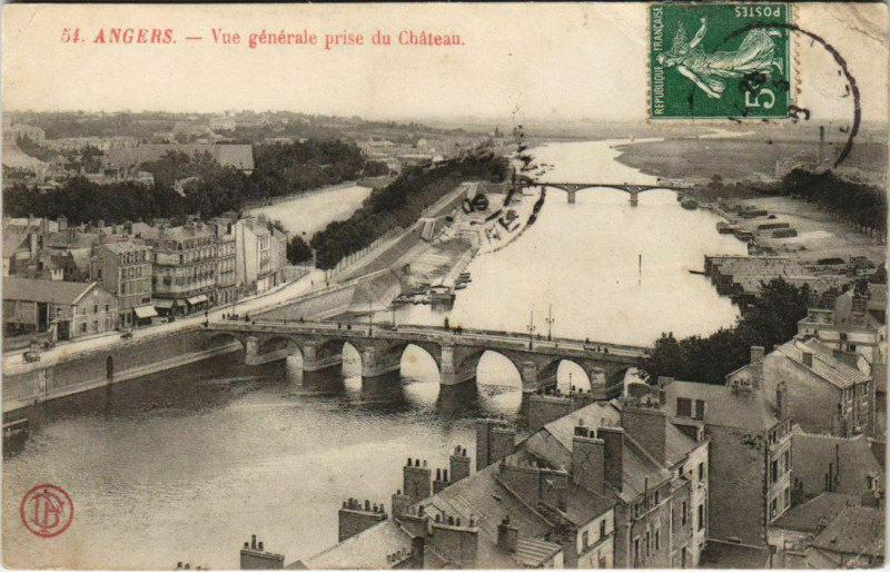 Carte postale ancienne Angers vue generale France à Angers