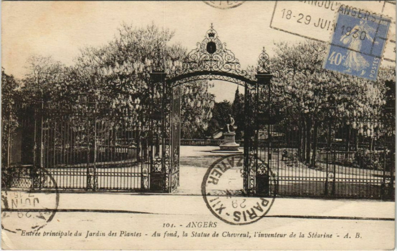 Carte postale ancienne Angers Entree du Jardin des Plantes France à Angers