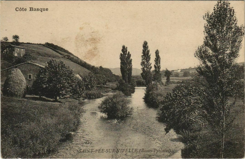Carte postale ancienne Saint Pee s Nivelle Cote Basque France