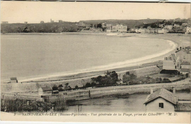 Carte postale ancienne Saint Jean de Luz Vue Generale de la Plage France à Saint-Jean-de-Luz