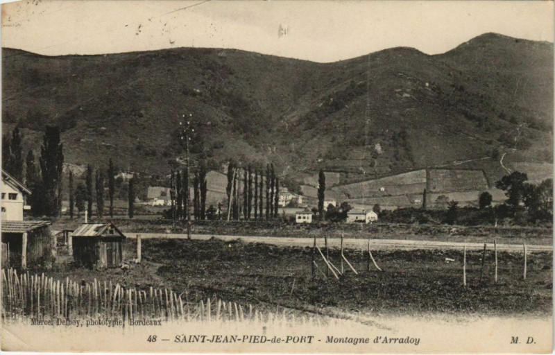 Carte postale ancienne St.Jean Pied de Port Montagne d'Arradoy France à Mont
