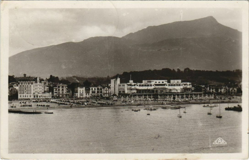 Carte postale ancienne Saint Jean de Luz Vue Generale et la Rhune France à Saint-Jean-de-Luz