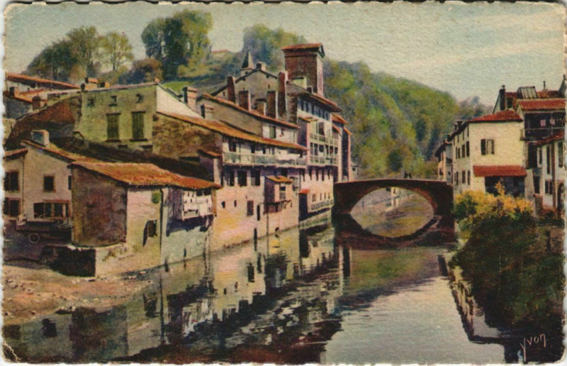 Carte postale ancienne St.Jean Pied de Port Vieilles Maisons France