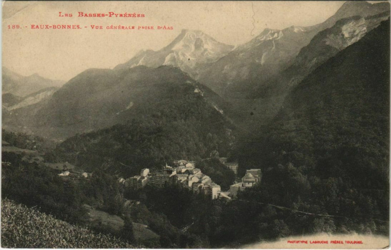 Carte postale ancienne Eaux Bonnes Vue Generale prise d'Aas France à Eaux-Bonnes