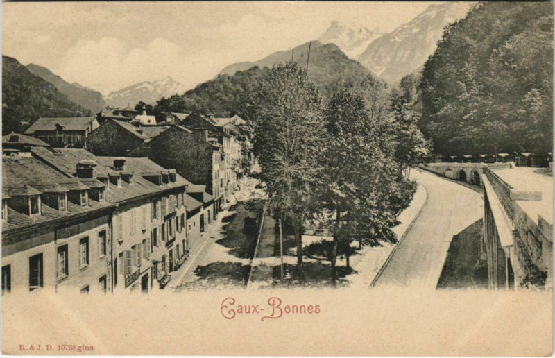 Carte postale ancienne Eaux Bonnes Vue Generale France à Eaux-Bonnes
