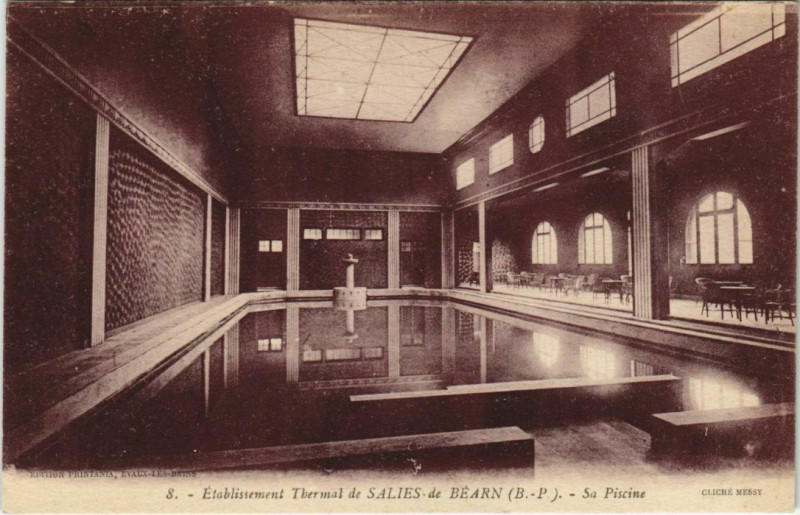 Carte postale ancienne Salies de Bearn Etablissement Thermal France