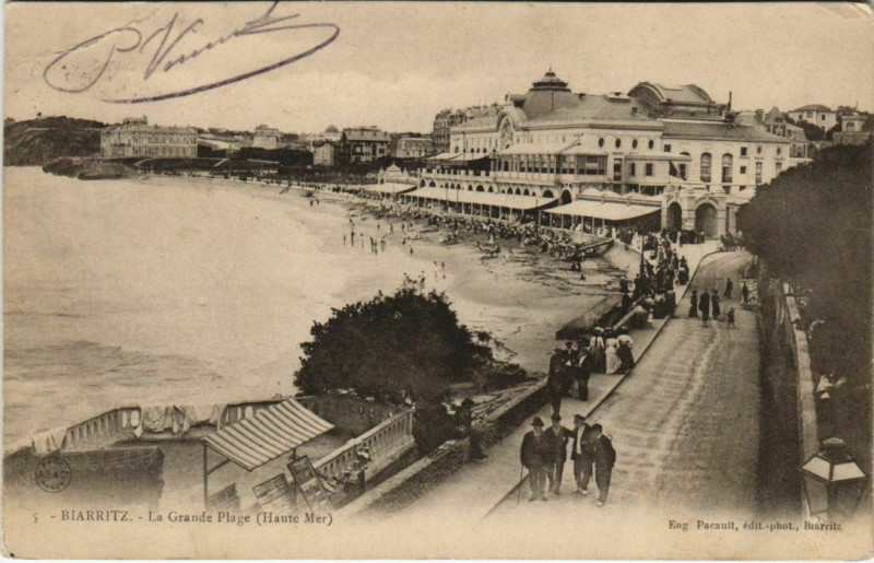 Carte postale ancienne Biarritz La Grande Plage France à Biarritz